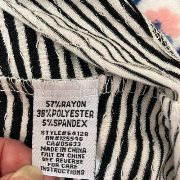 Habitat Clothes To Live In Tunic Pullover Top Striped Abstract Long Sleeve Sz M - Picture 6 of 8